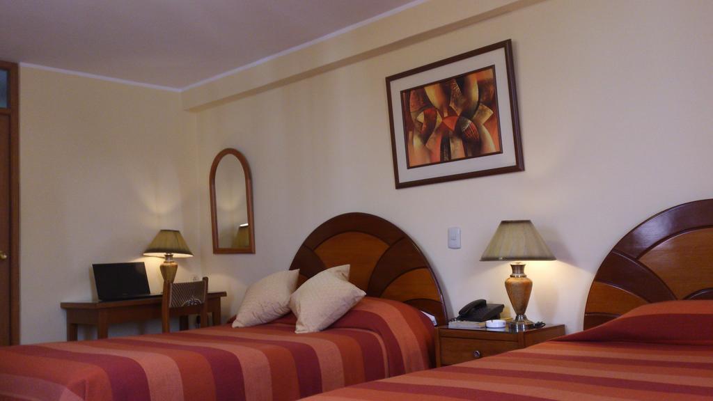 Copacabana Hotel Tacna Exterior foto